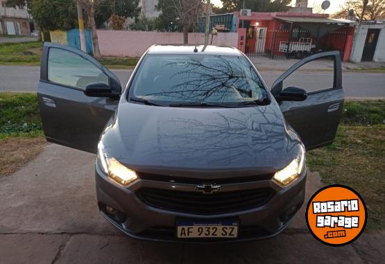 Autos - Chevrolet Onix 2023 Nafta 6700Km - En Venta