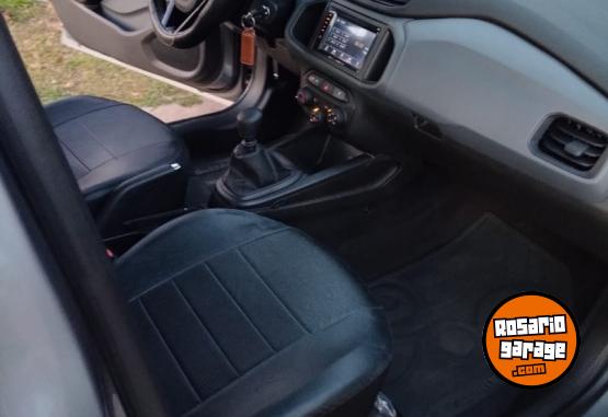Autos - Chevrolet Onix 2023 Nafta 6700Km - En Venta
