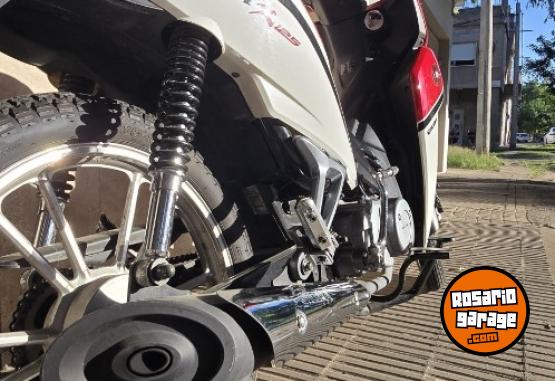 Motos - Gilera Smash 125x 2023 Nafta 2800Km - En Venta