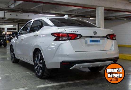 Autos - Nissan Versa 2023 Nafta 18000Km - En Venta