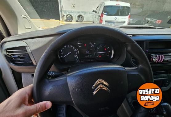Utilitarios - Citroen Jumpy 2018 Diesel 200000Km - En Venta