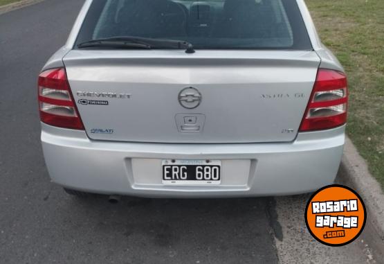 Autos - Chevrolet Astra 2005 Nafta 250000Km - En Venta