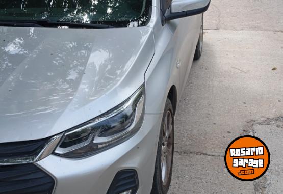 Autos - Chevrolet Onix 2021 Nafta 63000Km - En Venta