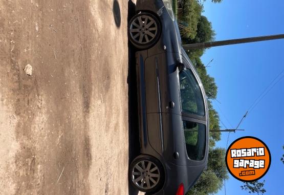 Autos - Peugeot 207 2009 Diesel 111111Km - En Venta