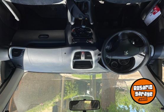 Autos - Peugeot 207 2009 Diesel 111111Km - En Venta