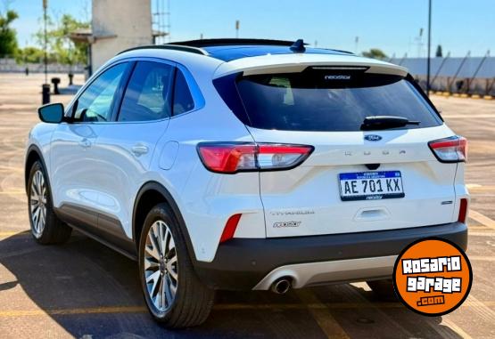 Camionetas - Ford Kuga Hybrida 2.5 2020 Electrico / Hibrido 20000Km - En Venta