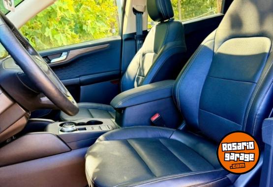 Camionetas - Ford Kuga Hybrida 2.5 2020 Electrico / Hibrido 20000Km - En Venta