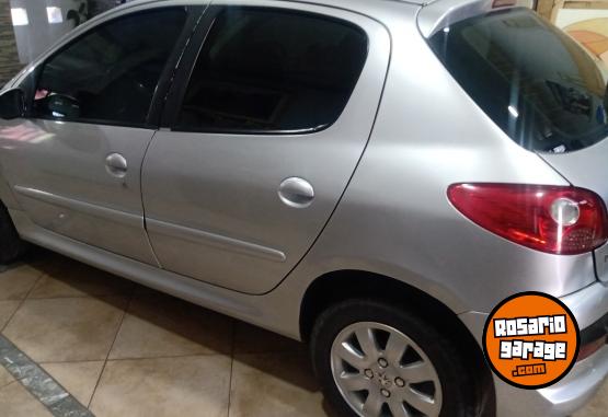 Autos - Peugeot 207 2009 Nafta 188000Km - En Venta