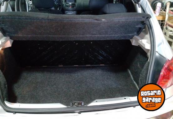 Autos - Peugeot 207 2009 Nafta 188000Km - En Venta