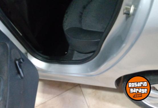 Autos - Peugeot 207 2009 Nafta 188000Km - En Venta