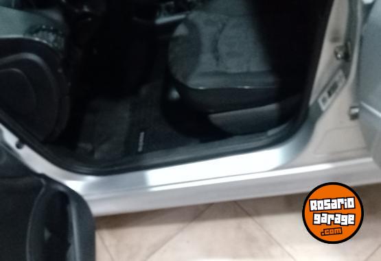 Autos - Peugeot 207 2009 Nafta 188000Km - En Venta