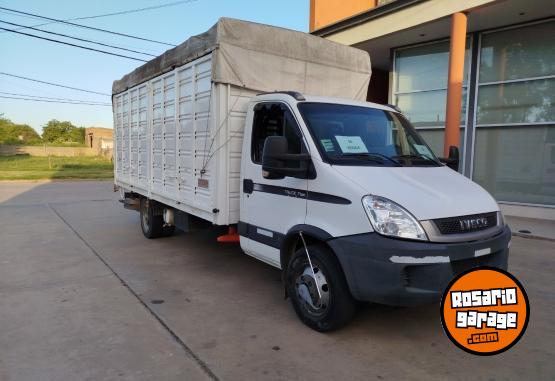 Camiones y Gr�as - Cami�n IVECO ( Truck 7 tn.) - En Venta