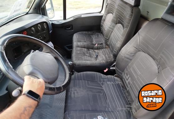 Camiones y Gr�as - Cami�n IVECO ( Truck 7 tn.) - En Venta