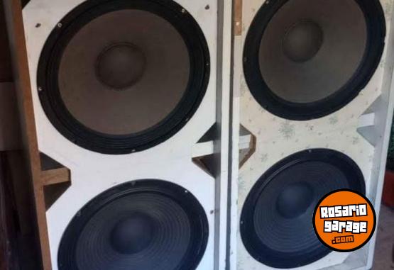 Electr�nica - Vendo urgente cajas dobles de 15" 250rms 8ohms American vox - En Venta