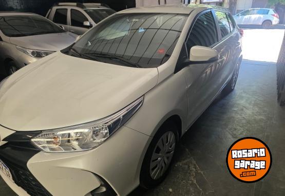 Autos - Toyota YARIS XS CVT 2024 Nafta 55000Km - En Venta