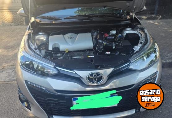 Autos - Toyota YARIS XLS 2019 Nafta 74800Km - En Venta