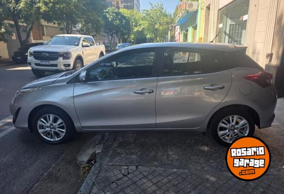 Autos - Toyota YARIS XLS 2019 Nafta 74800Km - En Venta