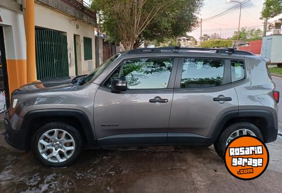 Camionetas - Jeep Renegade sport 2018 Nafta 98000Km - En Venta