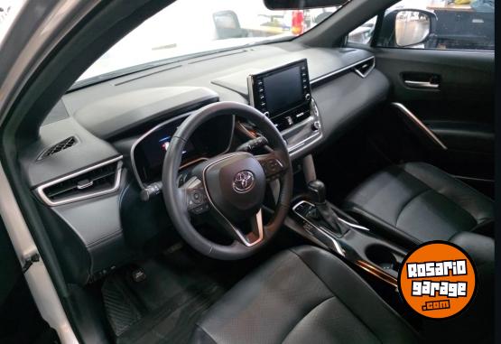 Autos - Toyota Corolla Cross 2.0 SEG cvt 2021 Nafta 73800Km - En Venta