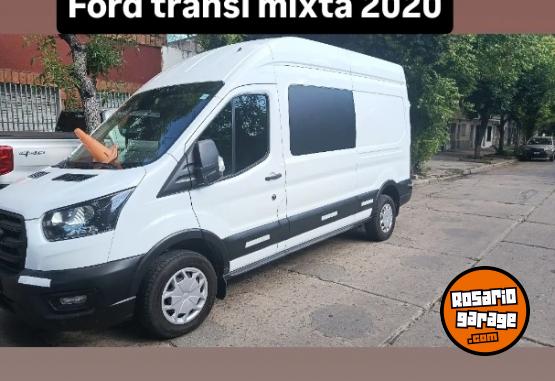 Utilitarios - Ford Transi 2020 Diesel 140000Km - En Venta