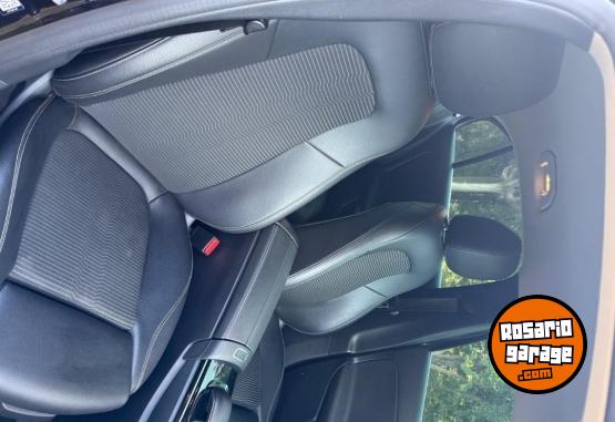 Autos - Mercedes Benz Clase A a200 progressive 2019 Nafta 82000Km - En Venta