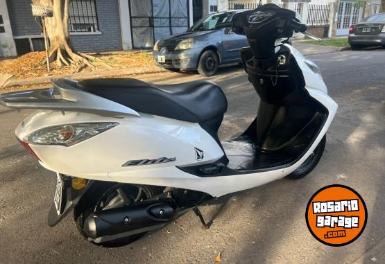 Motos - Honda Elite 2015 Nafta 36000Km - En Venta
