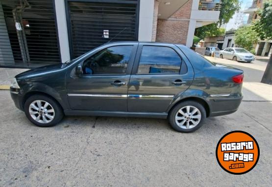 Autos - Fiat Siena Essence 1.6 16v 2011 Nafta 76000Km - En Venta