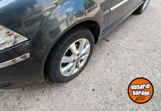 Autos - Fiat Siena Essence 1.6 16v 2011 Nafta 76000Km - En Venta