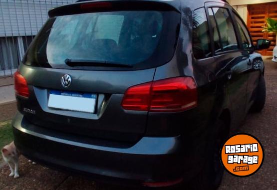 Autos - Volkswagen Suran Confortline 2018 Nafta 130000Km - En Venta