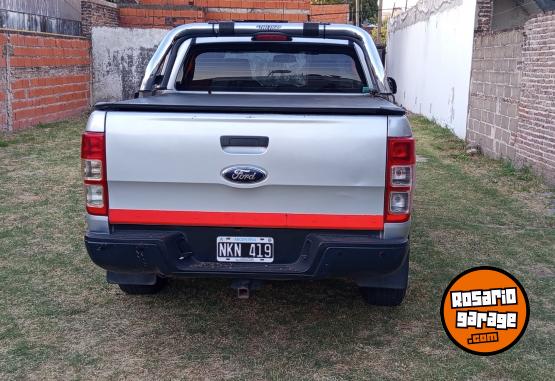 Camionetas - Ford Doble cabina 2013 GNC 170000Km - En Venta