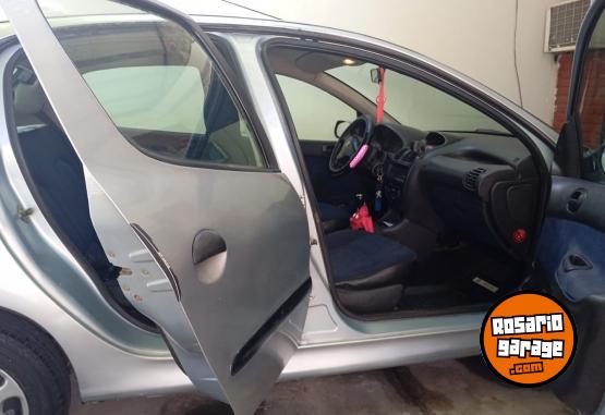 Autos - Peugeot 206 XRD 5P 2004 Diesel 255000Km - En Venta