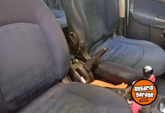 Autos - Peugeot 206 XRD 5P 2004 Diesel 255000Km - En Venta