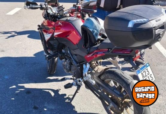 Motos - Benelli TRK 251 2024 Nafta 3500Km - En Venta