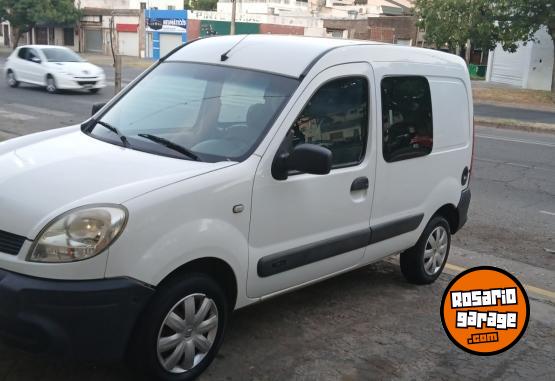 Utilitarios - Renault KANGOO 2010 GNC 245000Km - En Venta