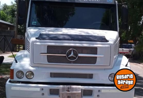 Camiones y Gr�as - Mercedes Benz L1624 - En Venta
