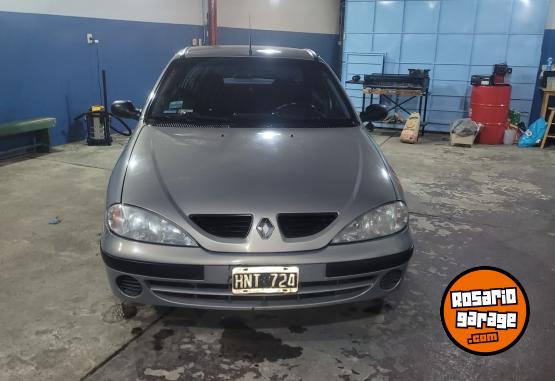 Autos - Renault Megane 2008 Nafta 200000Km - En Venta
