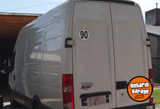 Camiones y Gr�as - Iveco Maxi Furgon - En Venta