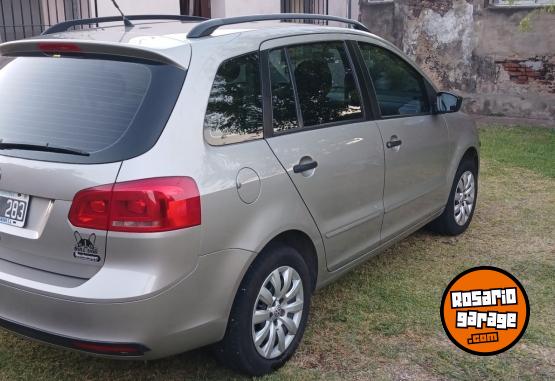 Autos - Volkswagen Suran 2014 Nafta 146000Km - En Venta