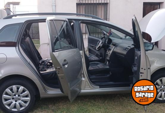 Autos - Volkswagen Suran 2014 Nafta 146000Km - En Venta