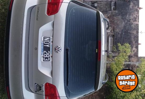 Autos - Volkswagen Suran 2014 Nafta 146000Km - En Venta