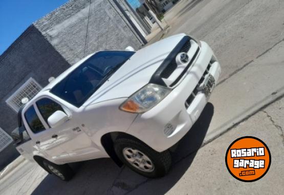 Camionetas - Toyota HILUX 2008 Diesel 390000Km - En Venta