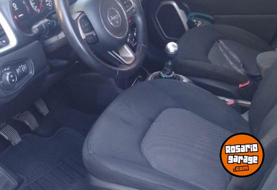 Camionetas - Jeep Renegade 2019 Nafta 76000Km - En Venta