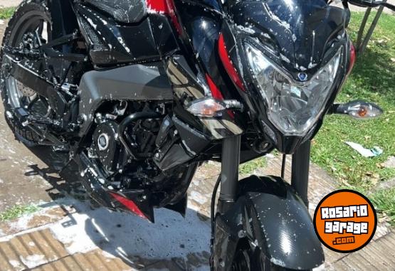 Motos - Bajaj rouser ns 200 2025 Nafta 4000Km - En Venta