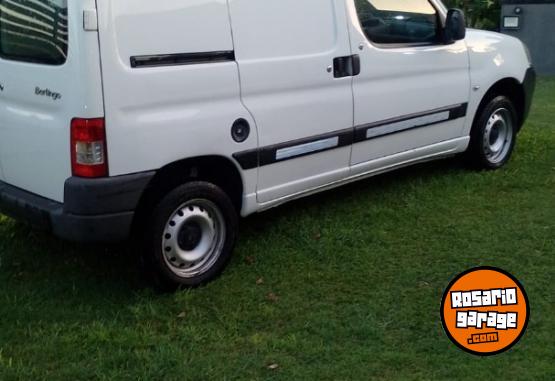 Utilitarios - Citroen BERLINGO 2016 Diesel 160000Km - En Venta