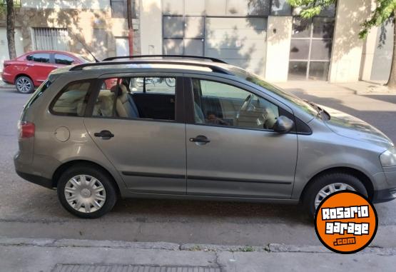 Autos - Volkswagen SURAN 1.6 2008 Nafta 143000Km - En Venta