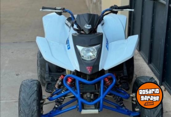 Cuatris y UTVs - Otra marca Brava aventura 250 2014  3000Km - En Venta
