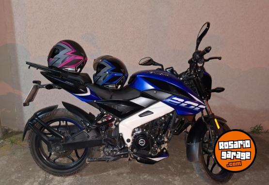 Motos - Bajaj Rouser 2023 Nafta 24000Km - En Venta