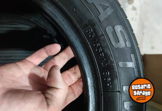 Accesorios para Autos - 185 65 14 *** 2 Cubiertas Xbri Excelentes Semi nuevas $120.000 el par. NO BAJO PRECIO - En Venta