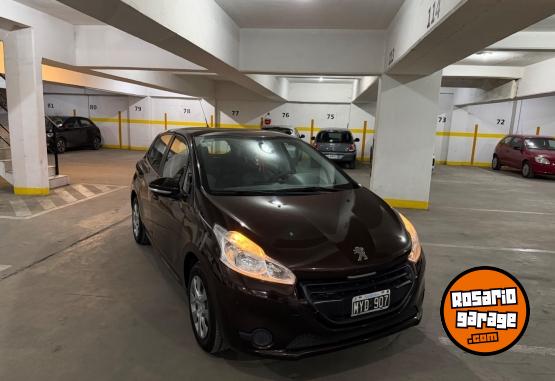 Autos - Peugeot 208 Active 2013 Nafta 107000Km - En Venta