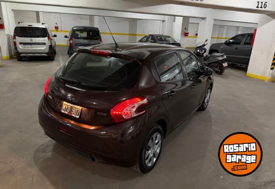 Autos - Peugeot 208 Active 2013 Nafta 107000Km - En Venta